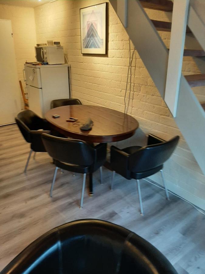 Stern Hotel Броунисе Екстериор снимка