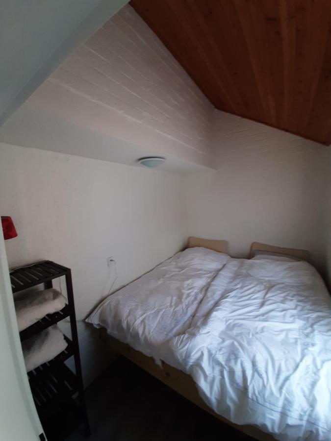 Stern Hotel Броунисе Екстериор снимка